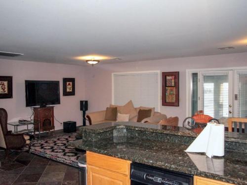 Ten-Bedroom Villa image 10