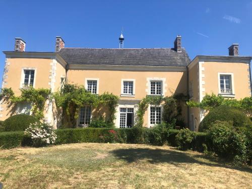 La Cour du Liège-Charming renovated country estate