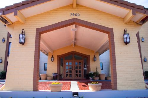 America's Best Value Inn Charlotte - image 7