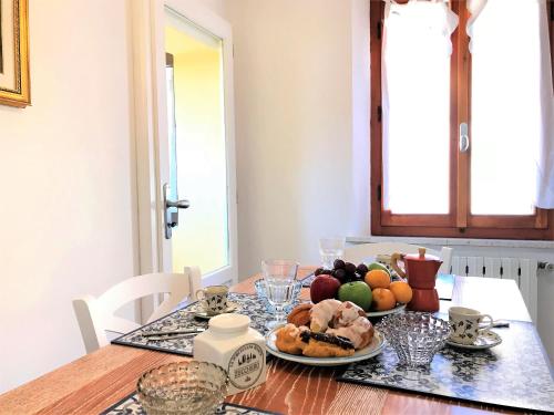 THE BLUE LODGE-cozy flat close to Piazza del Campo - image 7