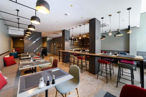 Mercure Hotel München-Schwabing - image 4