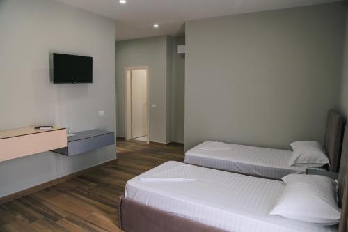 Family Room with Balcony room in Julius Hotel