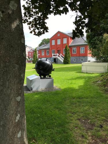 Tollgaarden Gjestegaard - Accommodation - Larvik