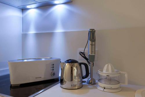 ApartUP Central Market I - image 11