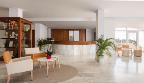ردهة, Hotel Palia Puerto del Sol 3 Sup in كالا دور