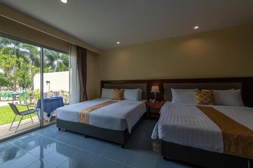 Blue Beach Grand Resort And Spa SHA Plus