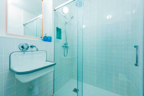 Classic Apartment image 9