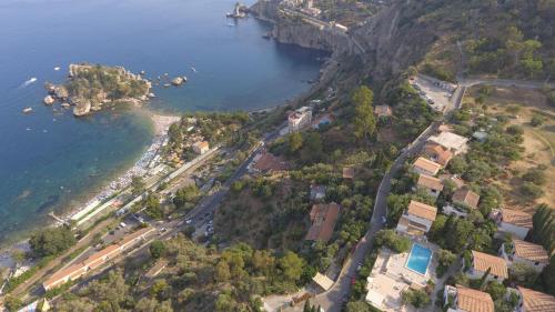 Residence Terra Rossa Taormina - image 2