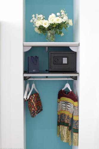 O Carré Croisette Cannes - image 2