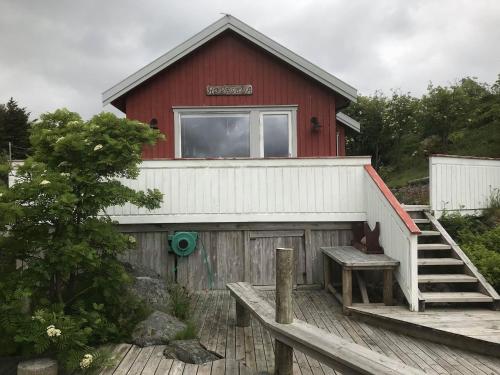 Høvesbua Rorbu - Fisherman Cabin - Accommodation - Sørvågen
