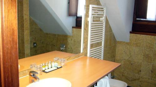 Standard Double Room (3 Adults)