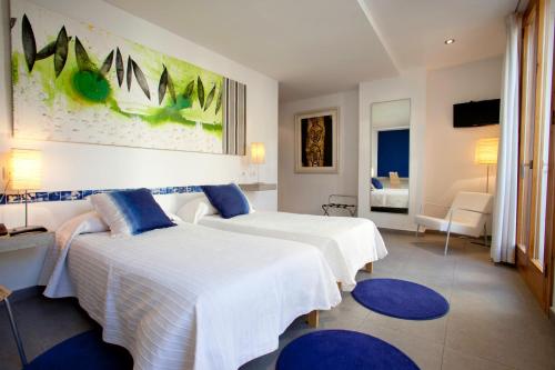 L'Host Boutique Rooms