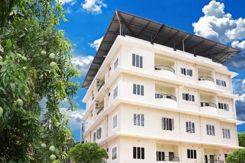Sapphire Hotel Apartments in Kochi