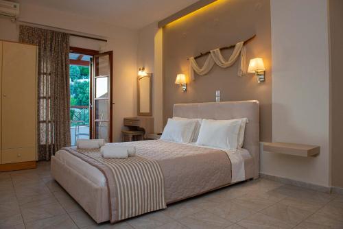 Hotel Marina - image 2