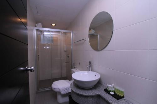 Likas Square - KK Apartment Suite