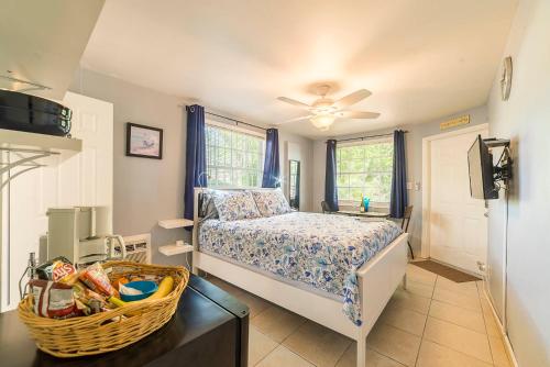 The Blue Door Inn in Fort Lauderdale, USA