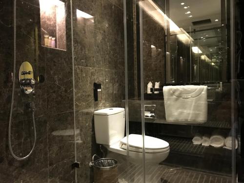 Bathroom, Paco Hotel (Guangzhou Tower Datang Metro Station Branch) in Pazhou Exhibition Center Area