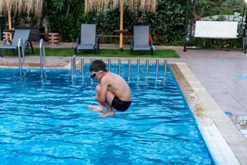 Relax Apartments and Studios - image 12