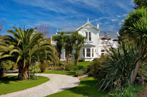 B&B Picton - Sennen House Boutique Accommodation - Bed and Breakfast Picton