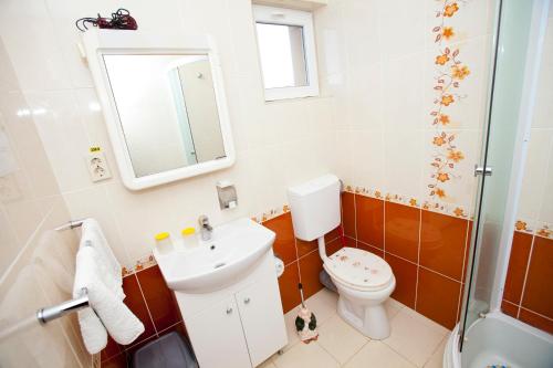 Triple Room with Bathroom