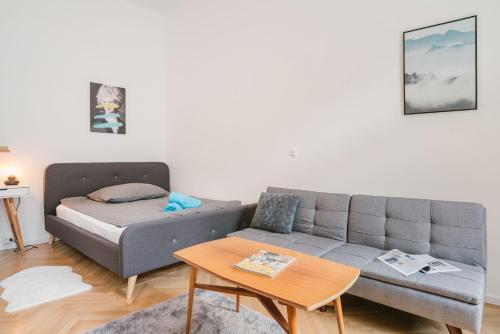 City Park Rest Apartment with Air Condition - image 10