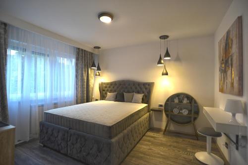 Apartment A - image 4