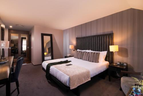 The Twelve Hotel - image 3