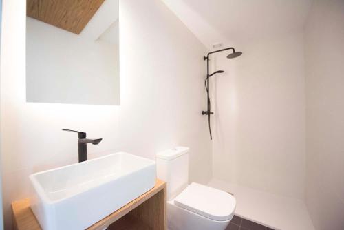  Moana Eco Surf House in Sopelana