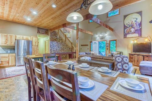 Pine Breeze Lodge - main image