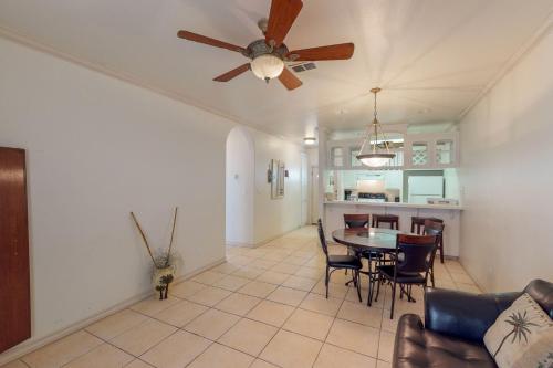 Bahama Paradise - image 8