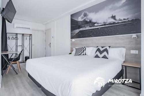 MIROTZA ROOMS AND APARTMENTS