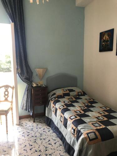 1 twin bed