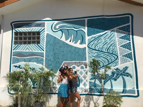 209848858 Seaesta Komodo Hostel & Hotel