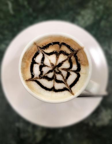 Il vicoletto di Santa Lucia - image 4