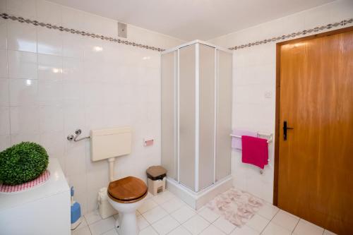 Apartment and rooms Odar - main image