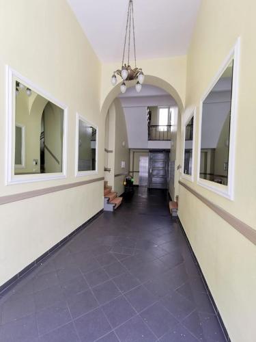 NEW - Charmante Wohnung in Berlin Mitte-Schlegelstraße