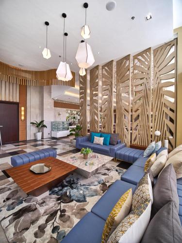 J7 Plaza Hotel near Western Visayas Medical Center