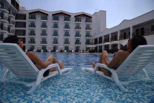 Hotel Majams Resort