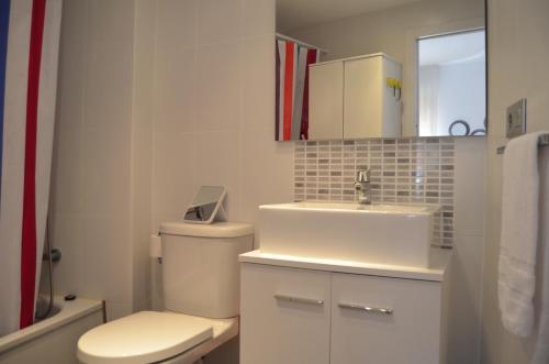 San Francisco Apartment - image 3