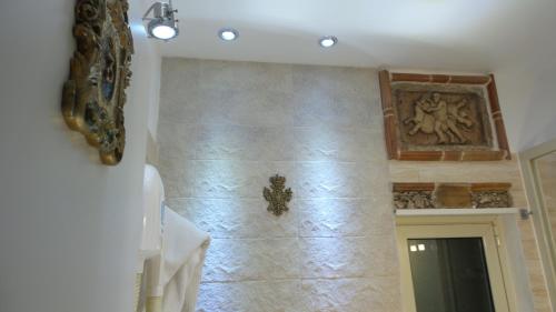 Double Room with Private External Bathroom image 7