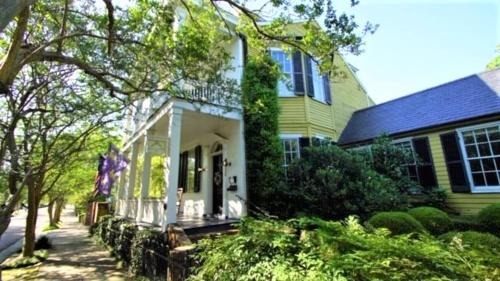 GardenSong B&B Natchez (MS)
