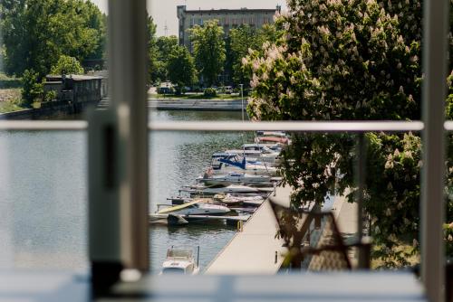 Hotel Almond Business & SPA - main image