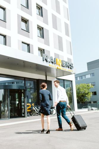 Hotel Rainers21 in Brunn am Gebirge, Österreich