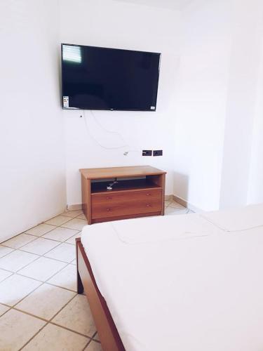 Two-Bedroom Apartment image 4
