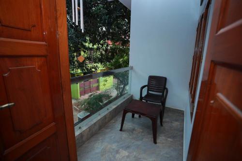 Two-Bedroom Apartment image 6