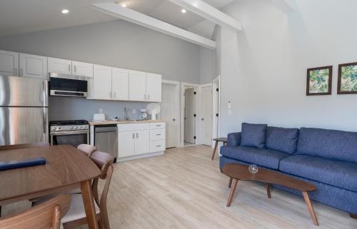 A Wave Inn - Montauk - image 8