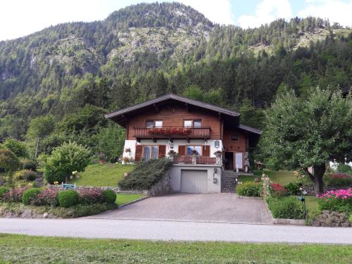  Haus Hauser Lofer 254 in Lofer