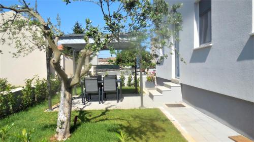  Apartment Histria in Bale