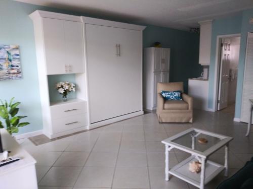 Studio with Intracoastal View