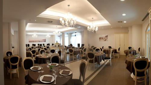 Hotel Fini - image 3